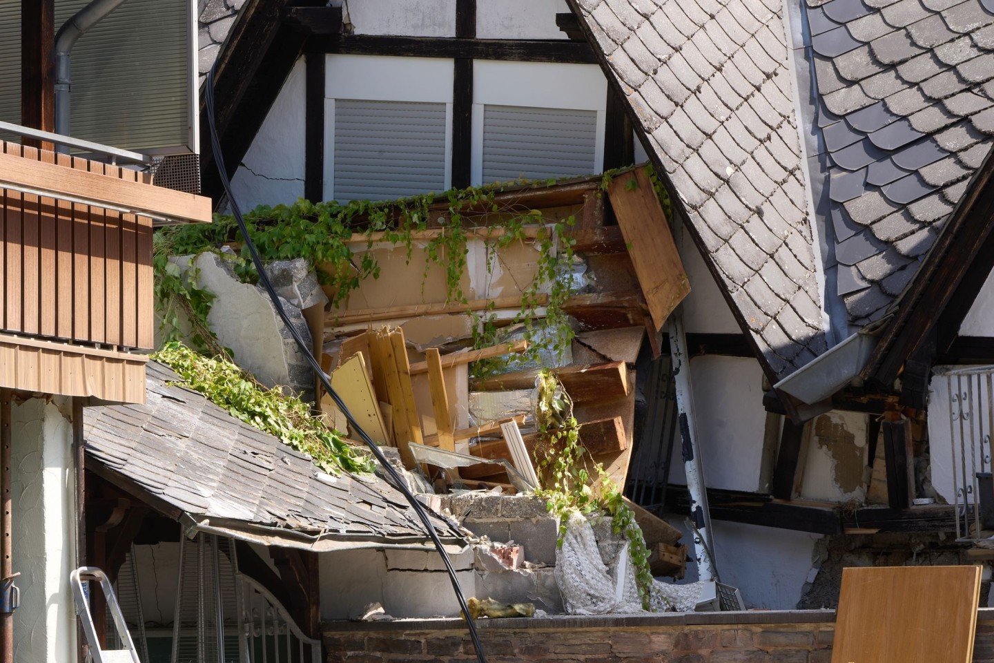 Teile des Hotels liegen in Trümmern.