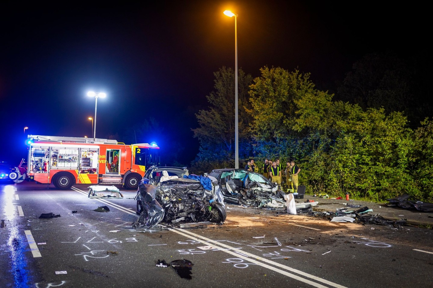 Zwei verunfallte Autos in Hannover.